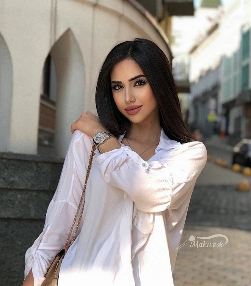 Айсель Гусейнова