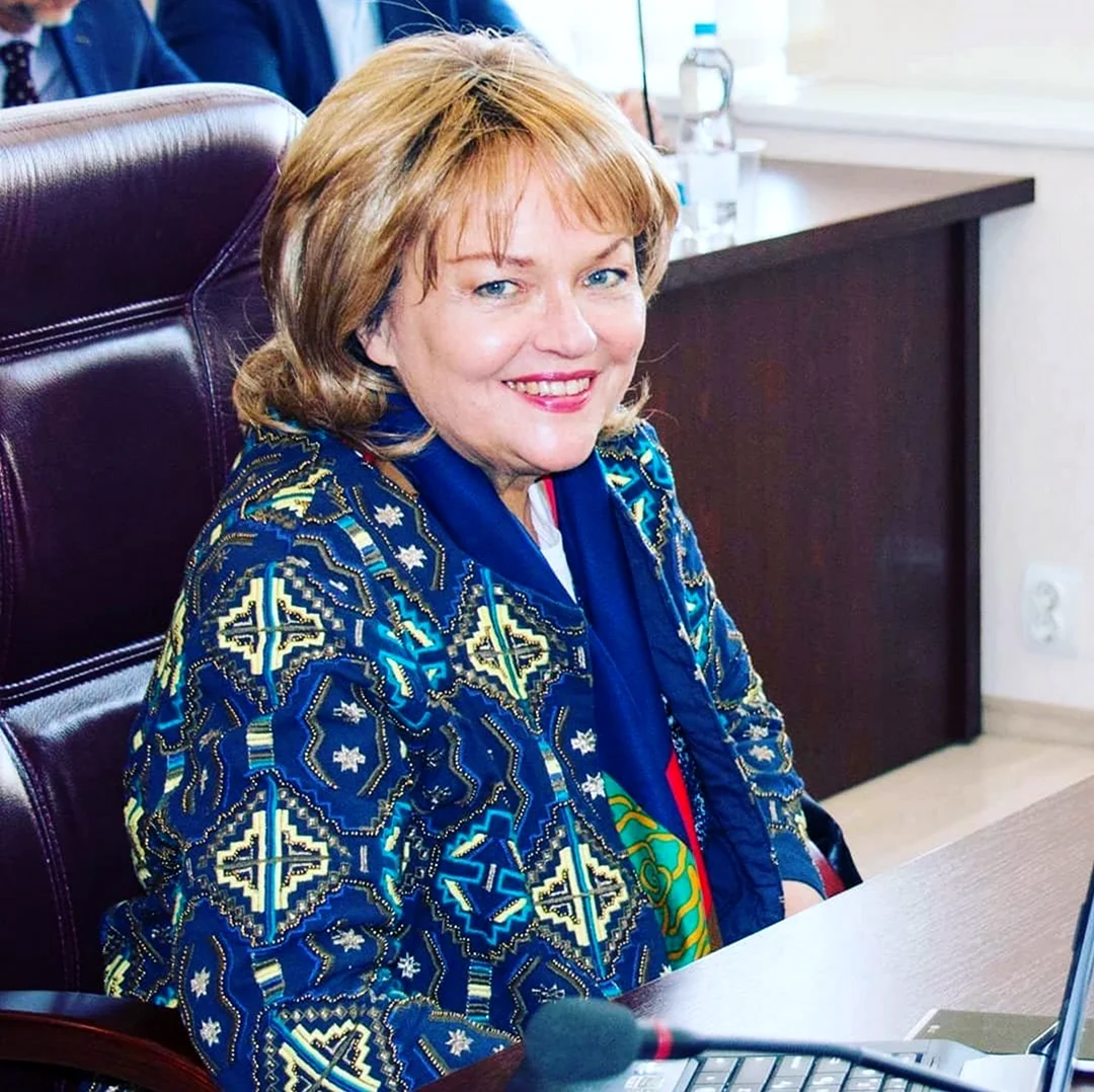 Александра Яковлева