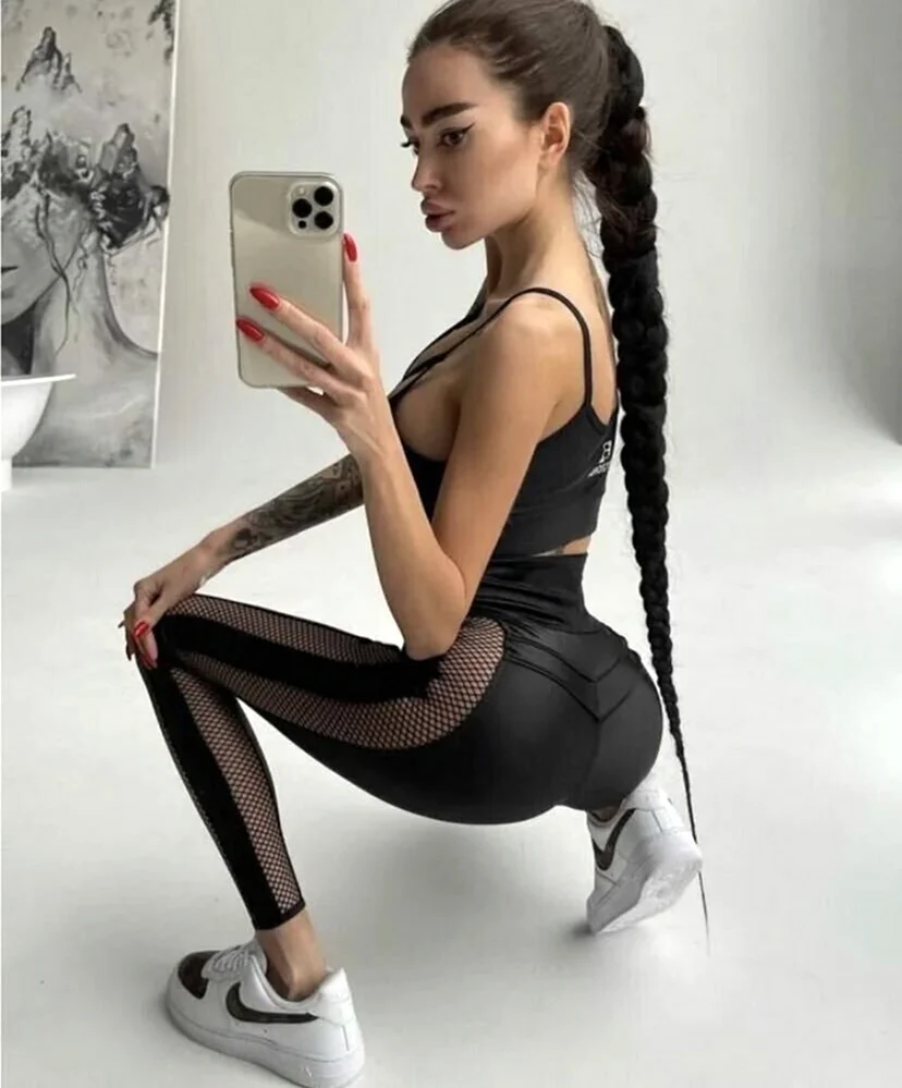 Алена Омович