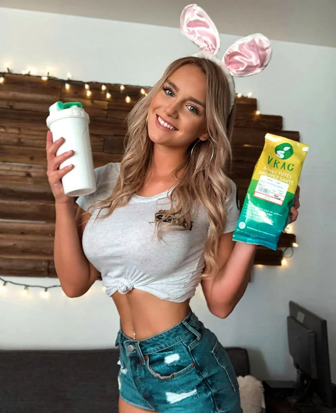 Alex Ann