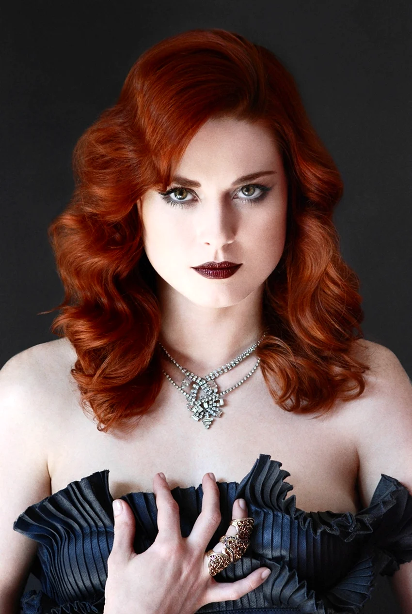 Alexandra Breckenridge