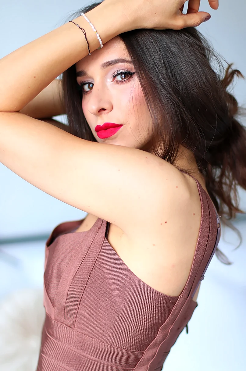 Alina Rose