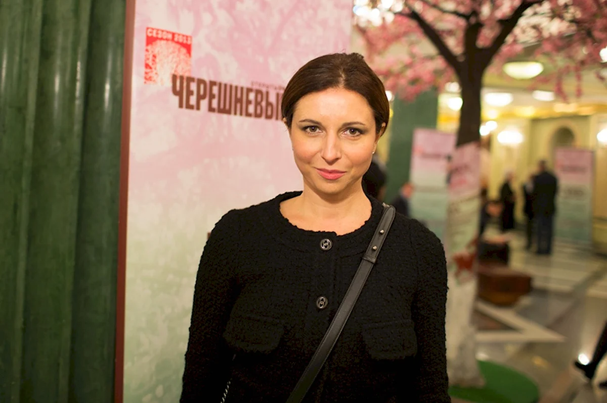 Алиса Хазанова