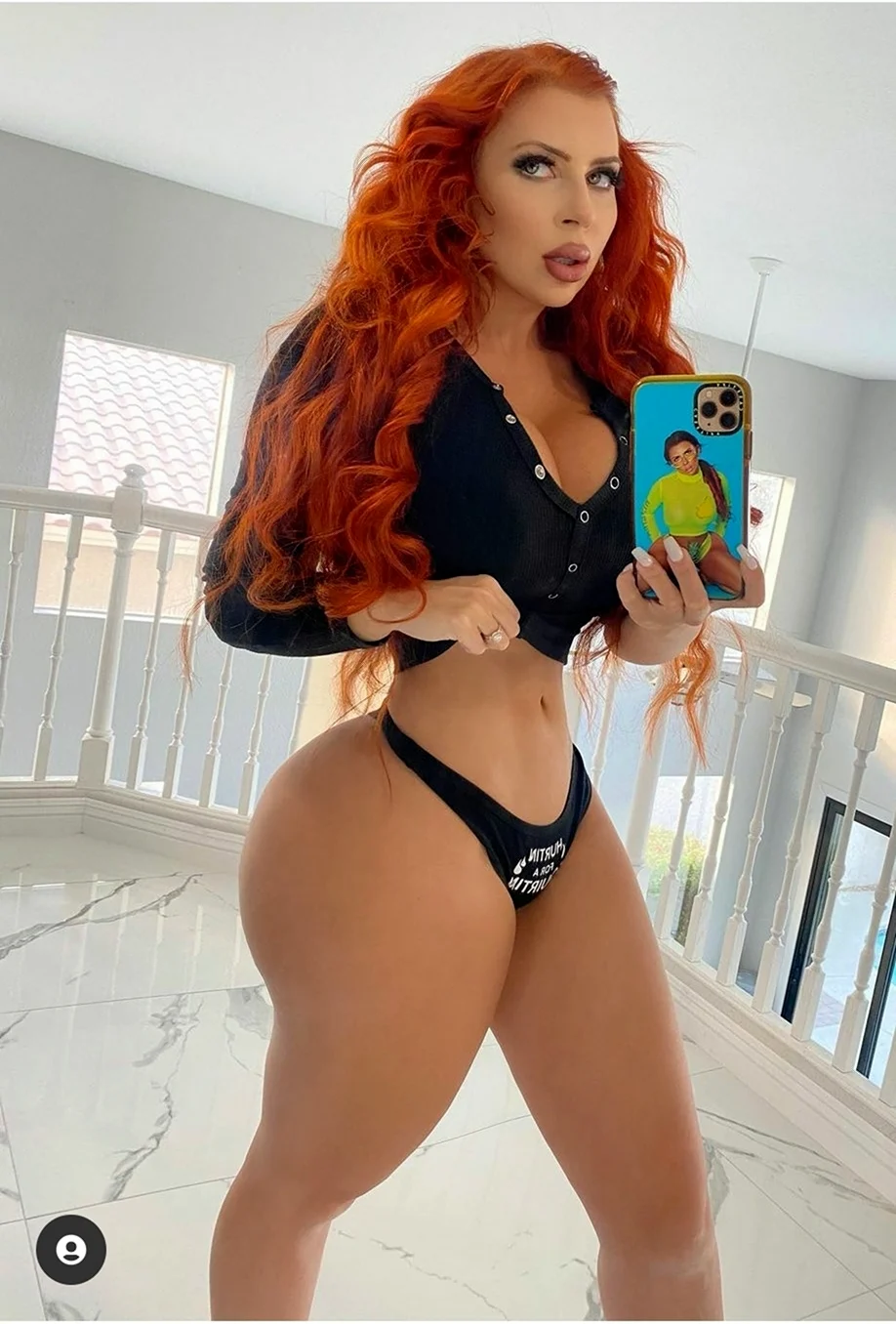 Amanda Nicole горячен