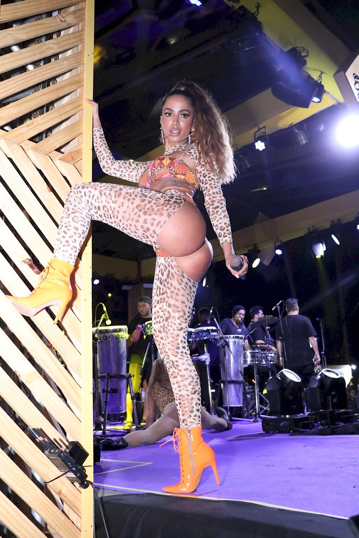 Anitta певица Бразилии sexy