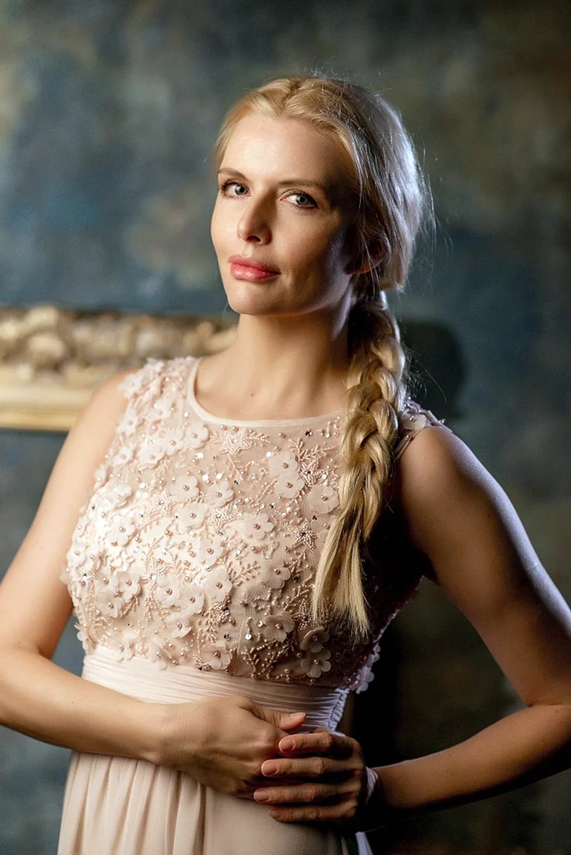 Анна Чурина