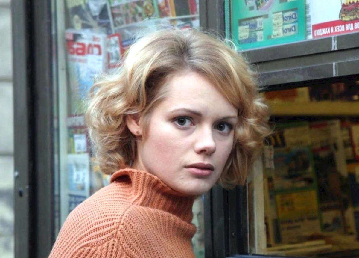 Анна Миклош