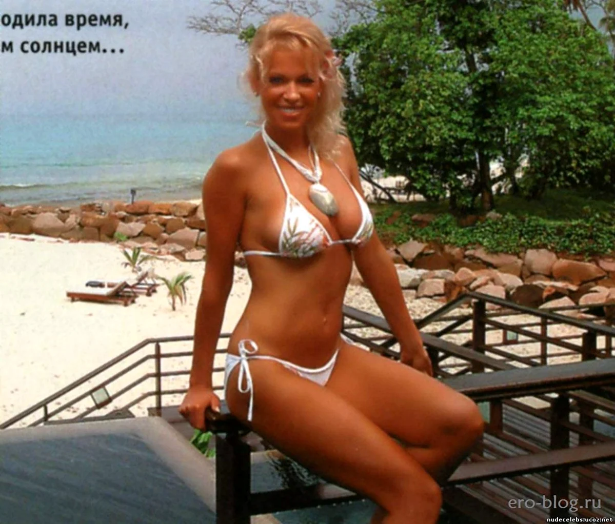 Арина Махова