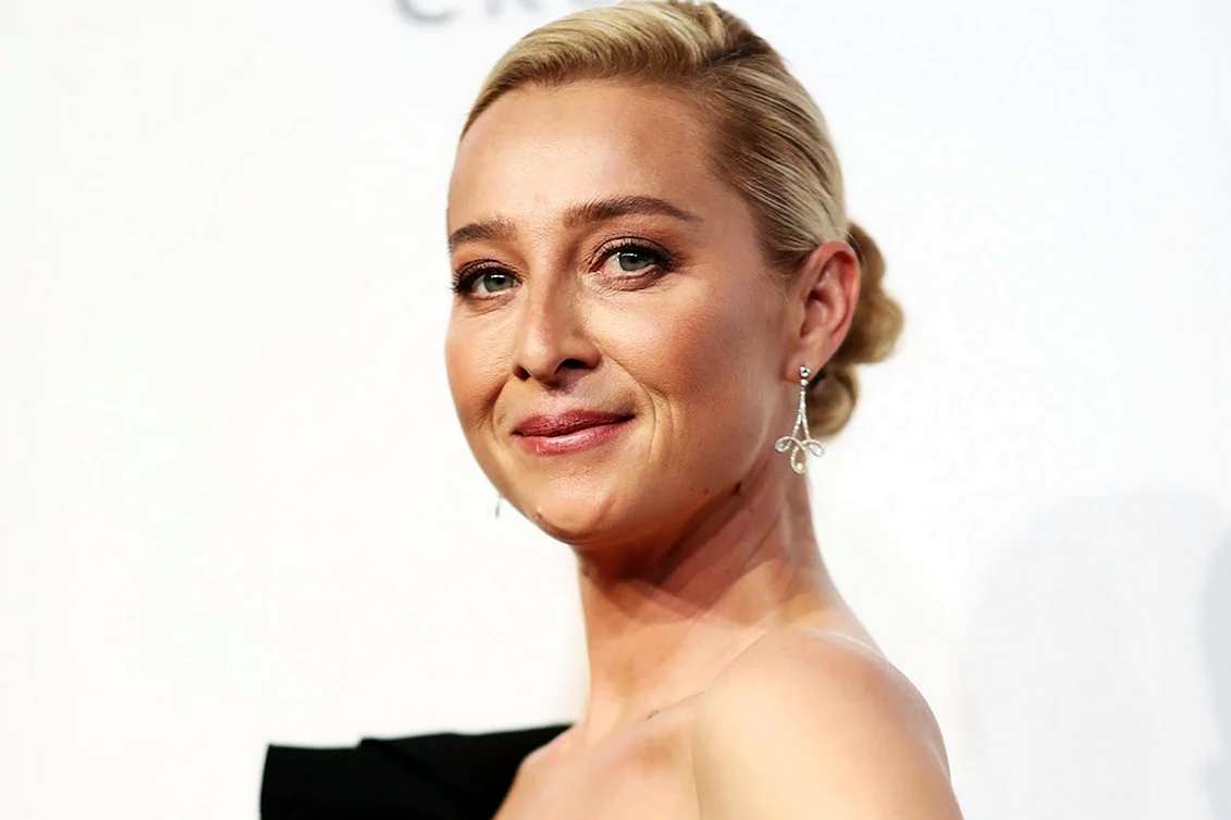 Asher Keddie хмен