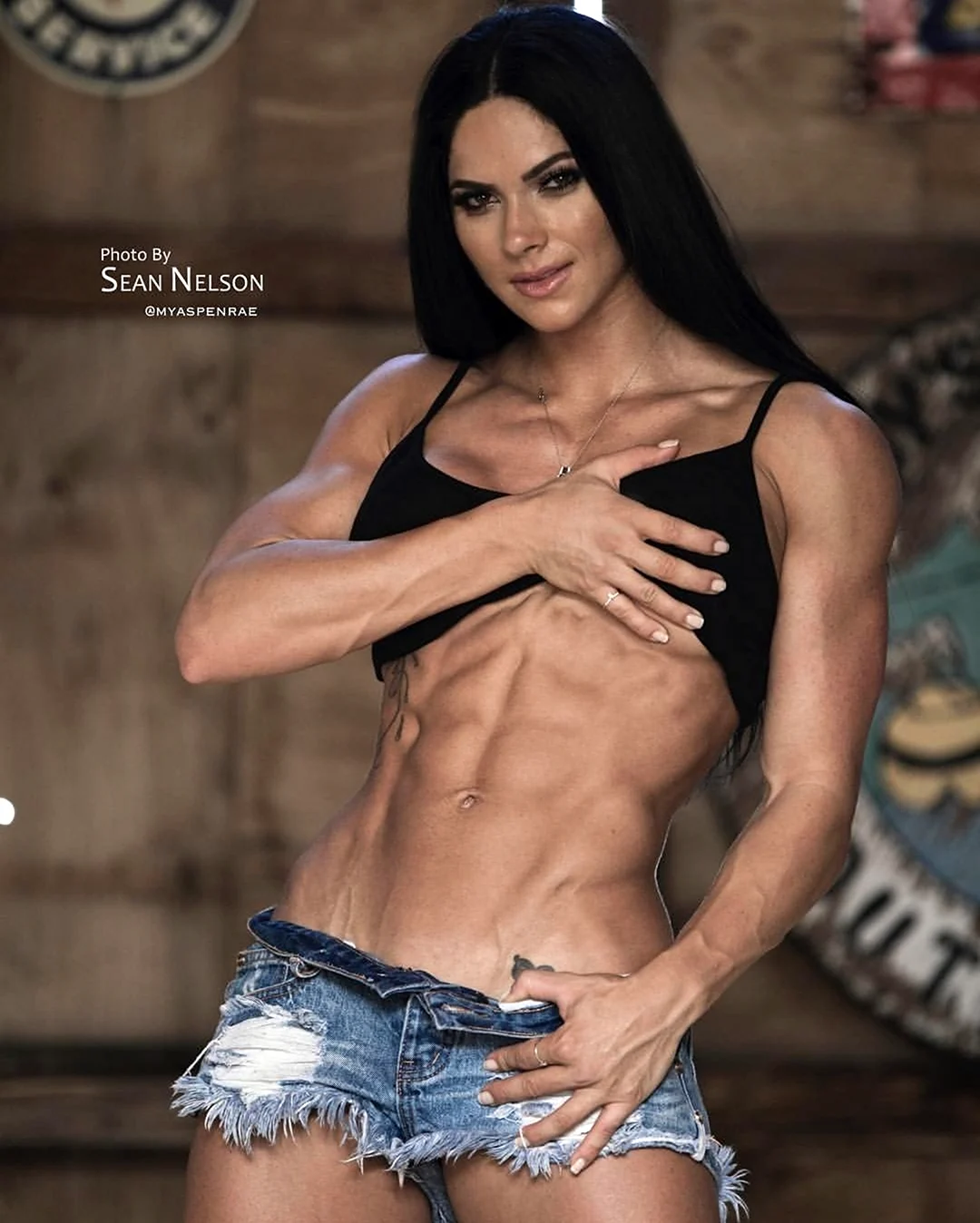 Aspen Rae Fitness ABS