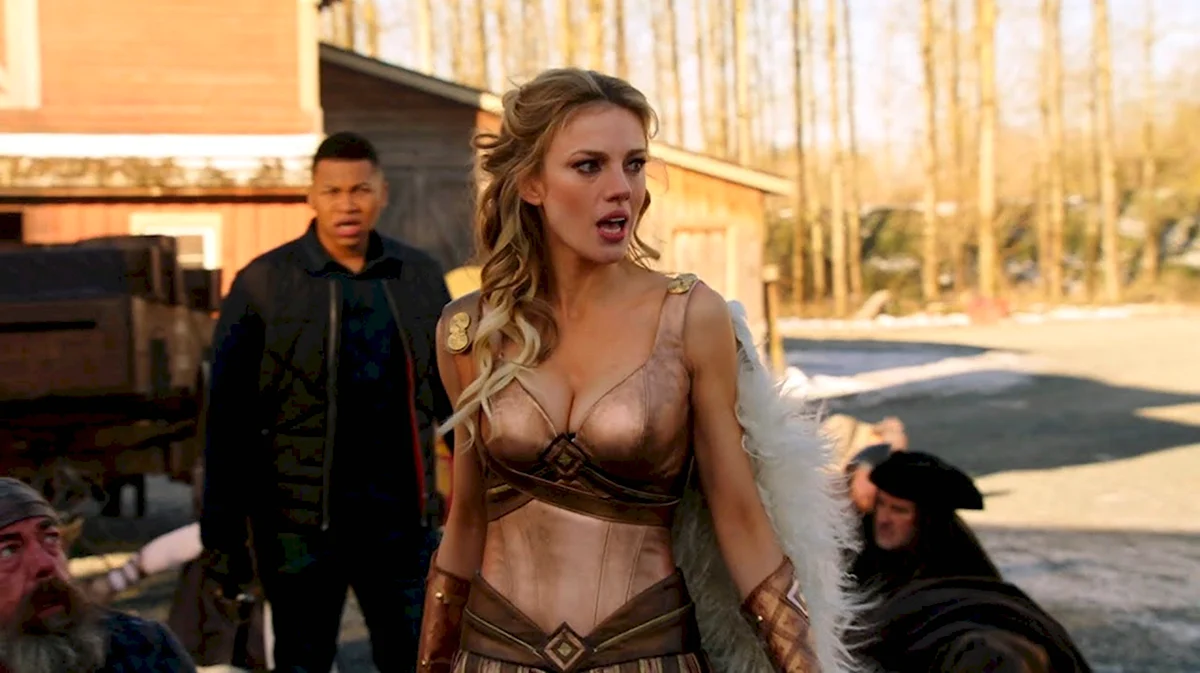 Bar paly Troy
