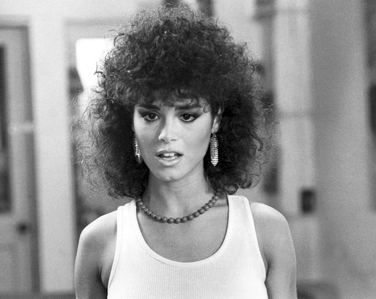 Betsy Russell