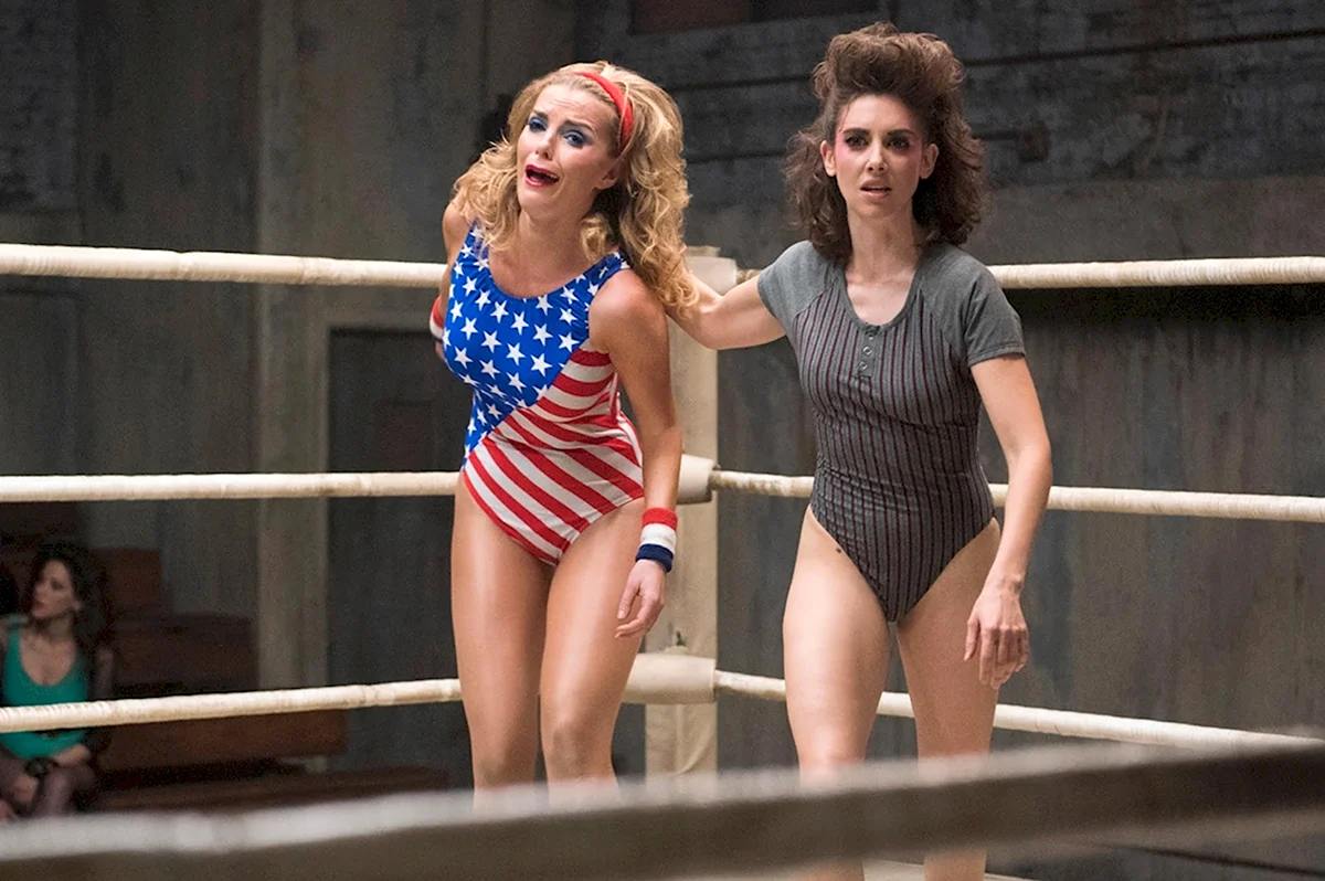 Бетти Гилпин Glow