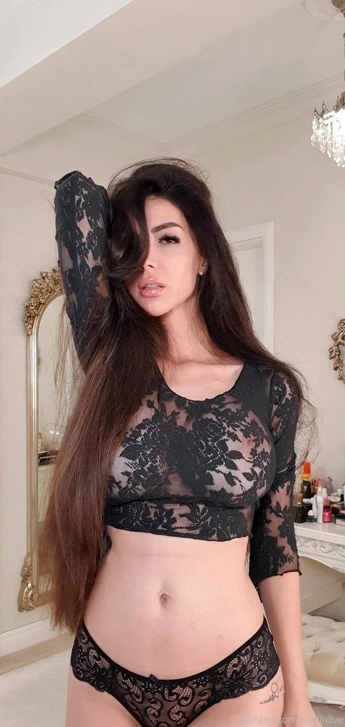 Caylinlive фото видео голые