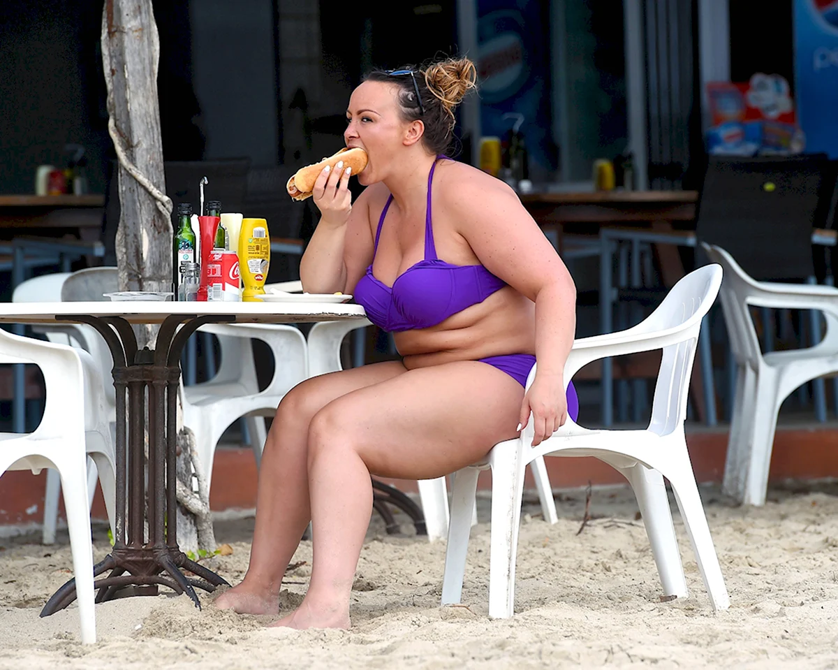Chanelle Hayes растолстела