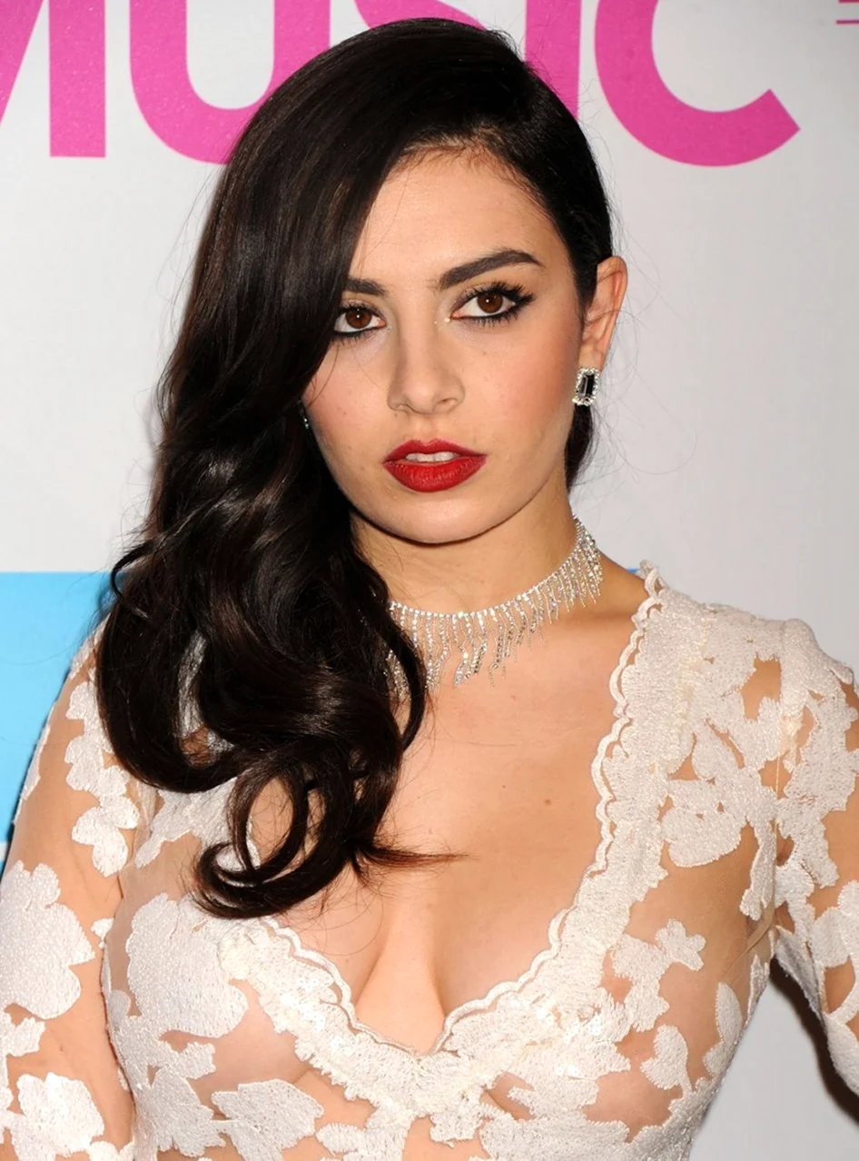 Charli XCX 2021