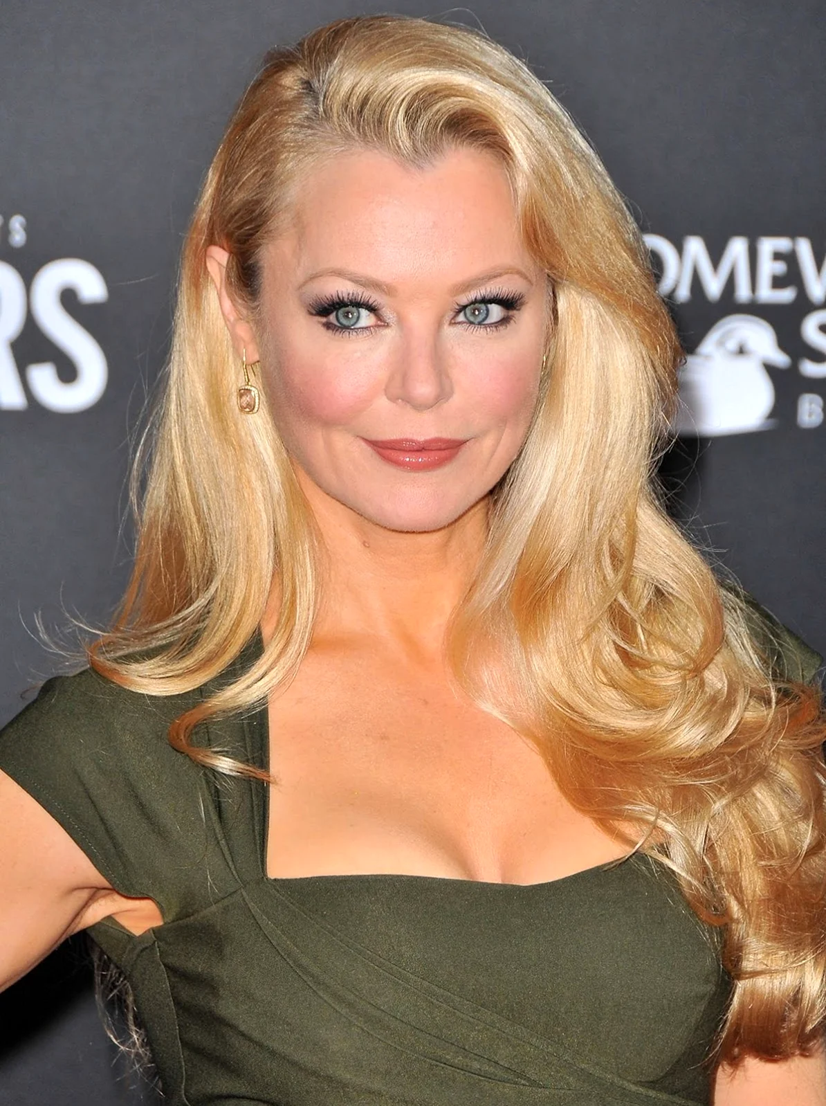 Charlotte Ross