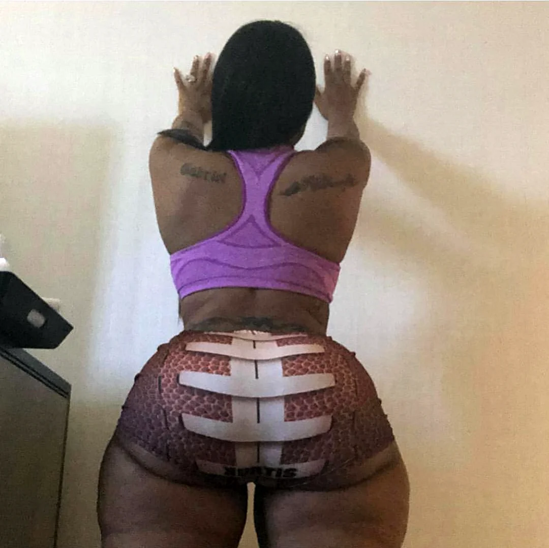 Cherokee d ass Sara Jat stocking leesbian