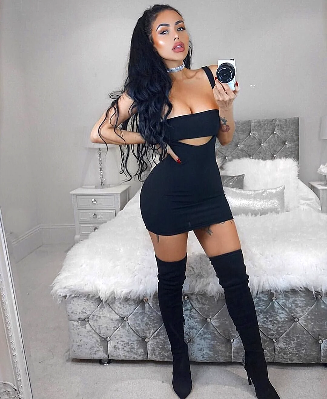 Chloe Saxon в Нижнем
