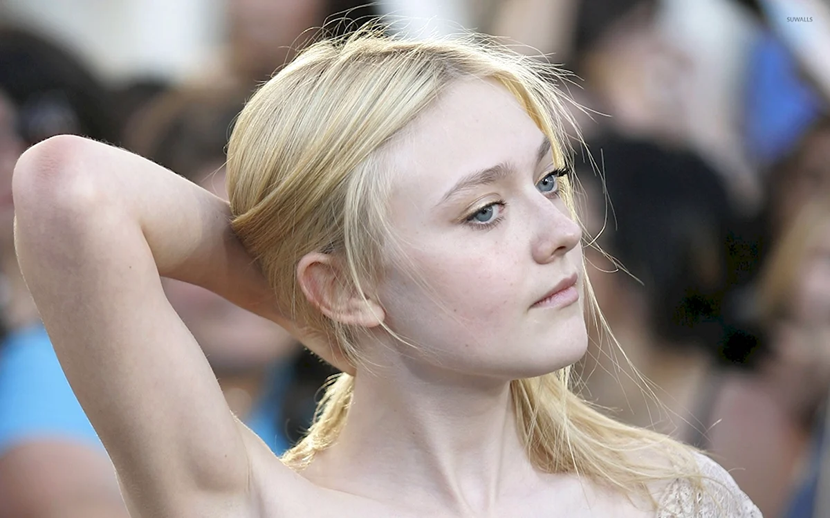 Дакота Фаннинг 2004