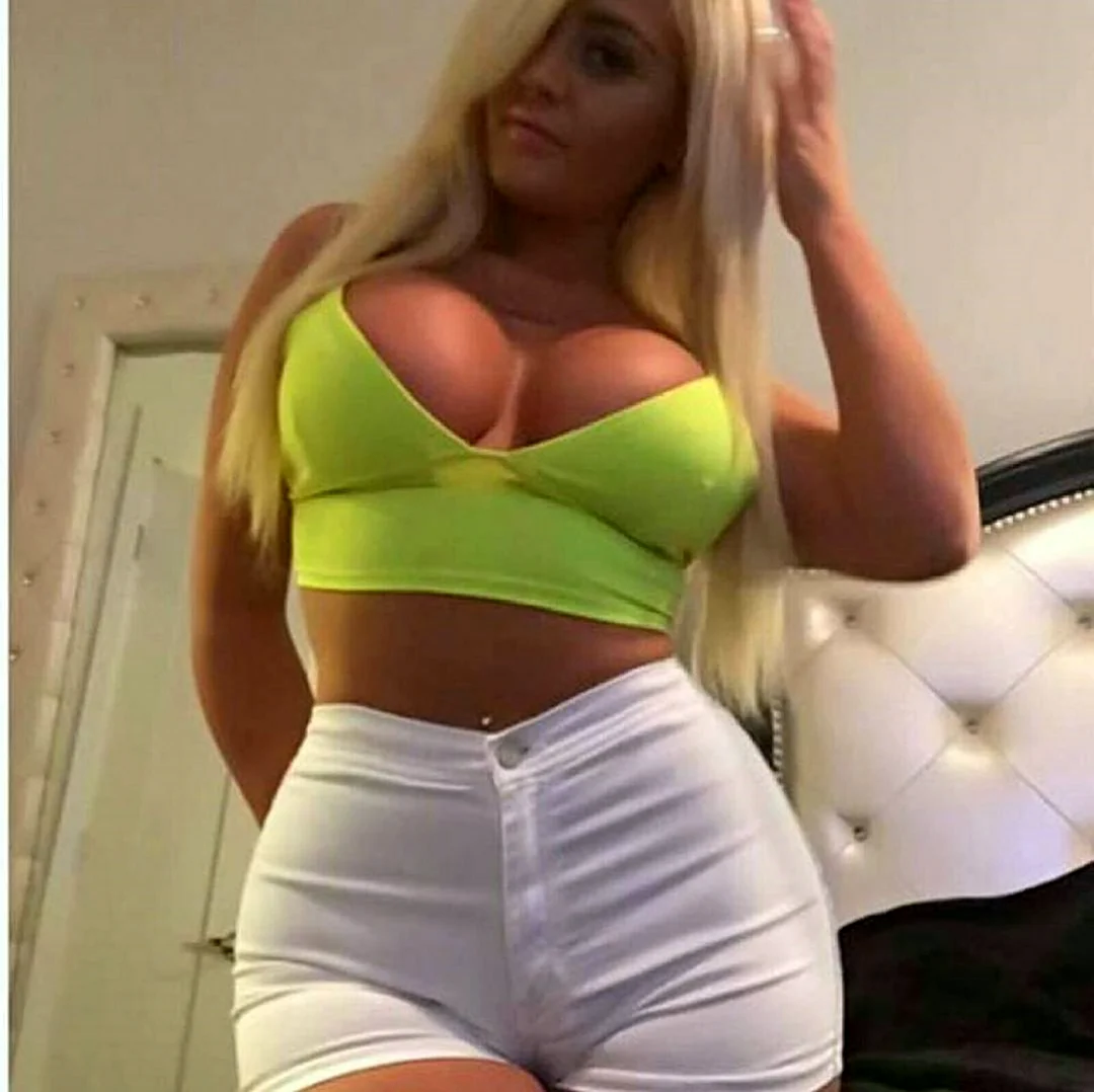 Danii Banks селфи
