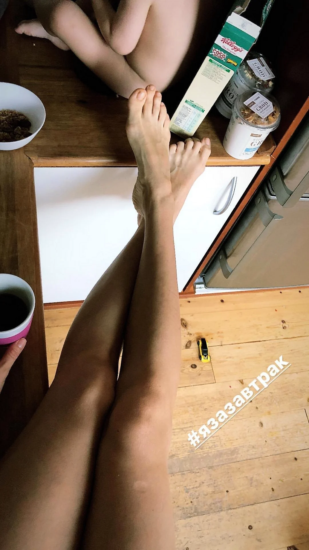 Дарья Мельникова ноги