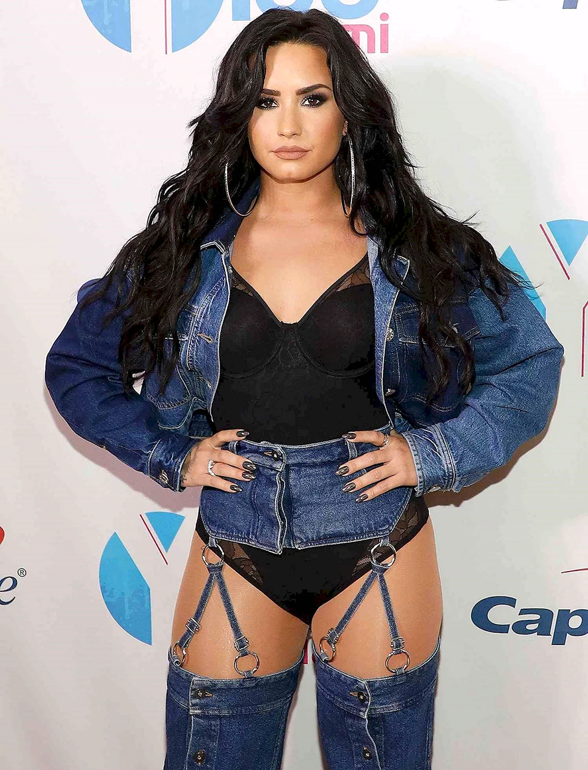 Demi Lovato горячие