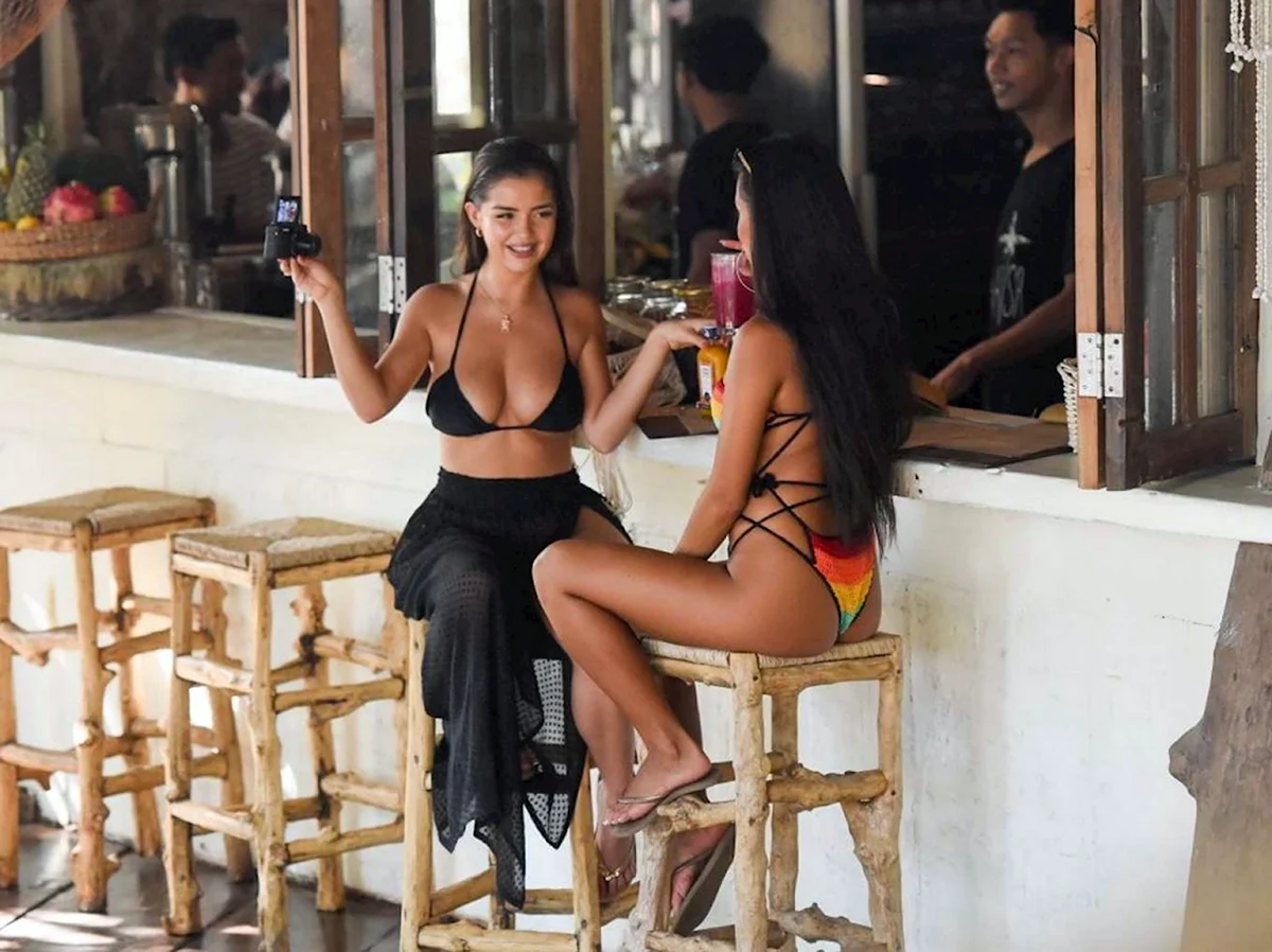 Demi Rose