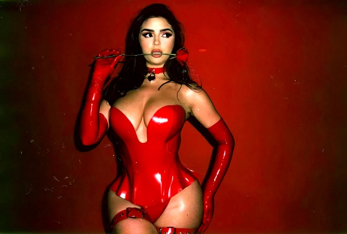 Деми Роуз 2020 latex