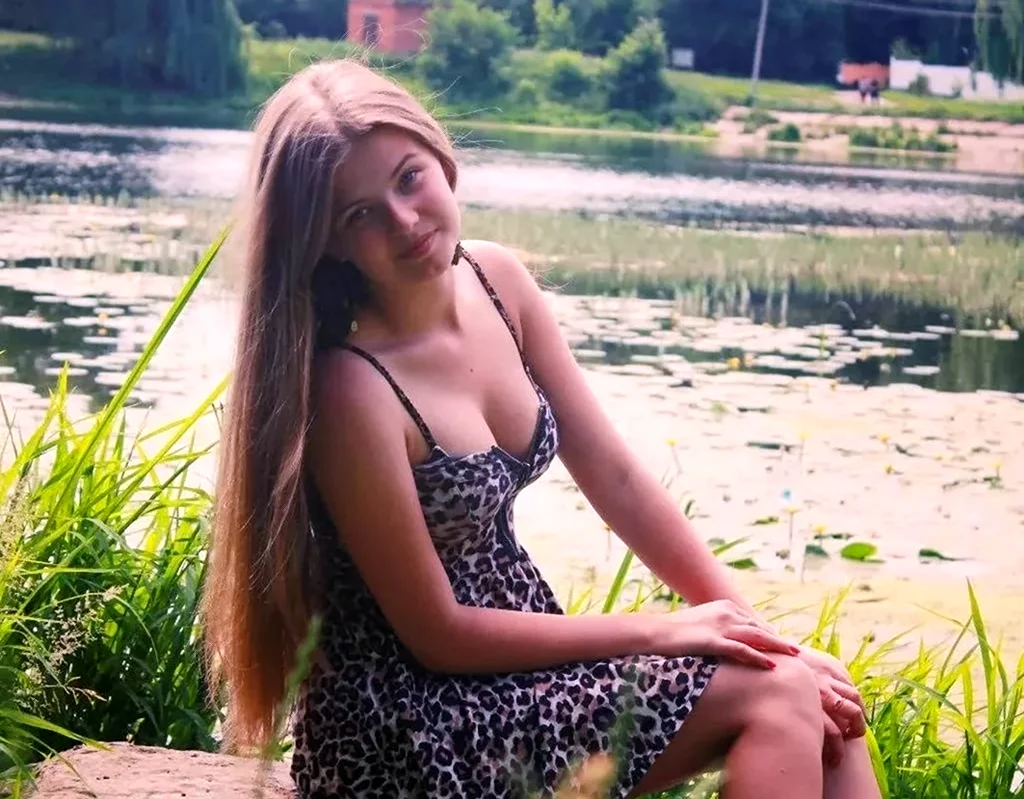Девушки Любительское