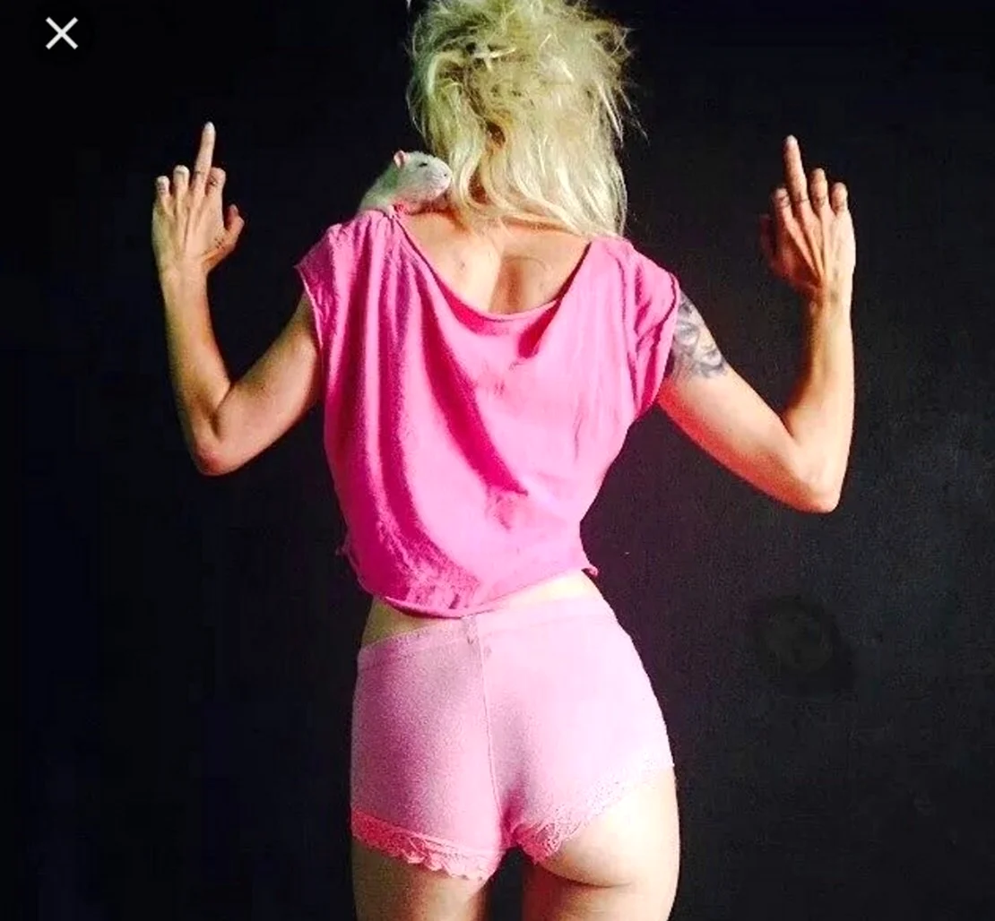 Die antwoord Йоланди 18