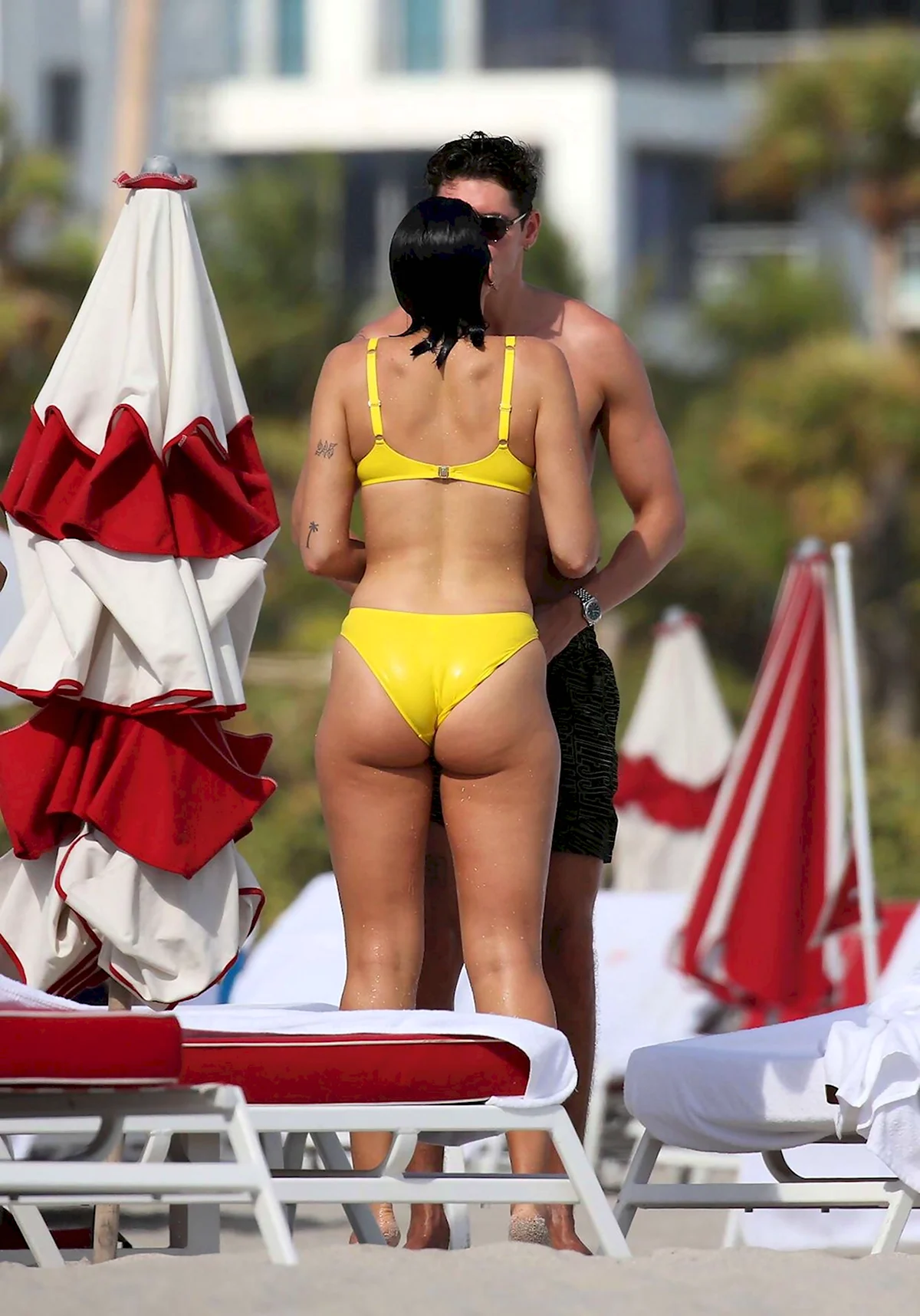 Dua Lipa Bikini