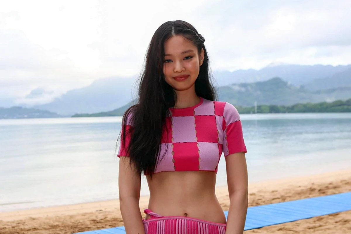 Дженни BLACKPINK 2022