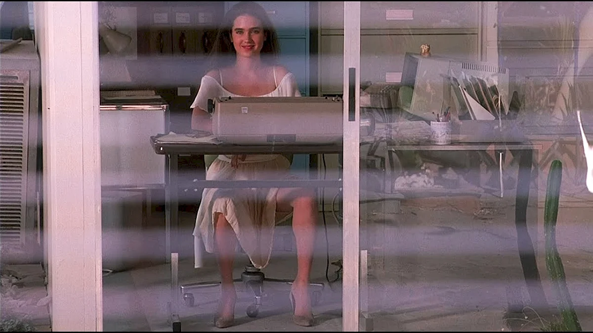 Дженнифер Коннелли горячее местечко 1990