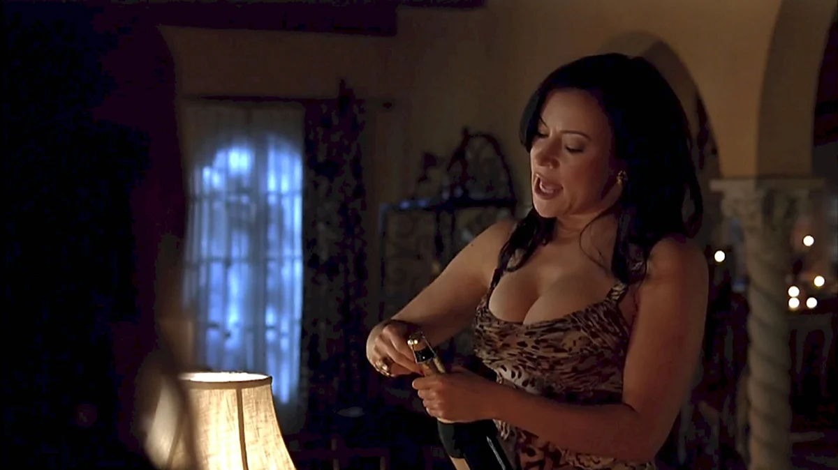 Дженнифер Тилли hot