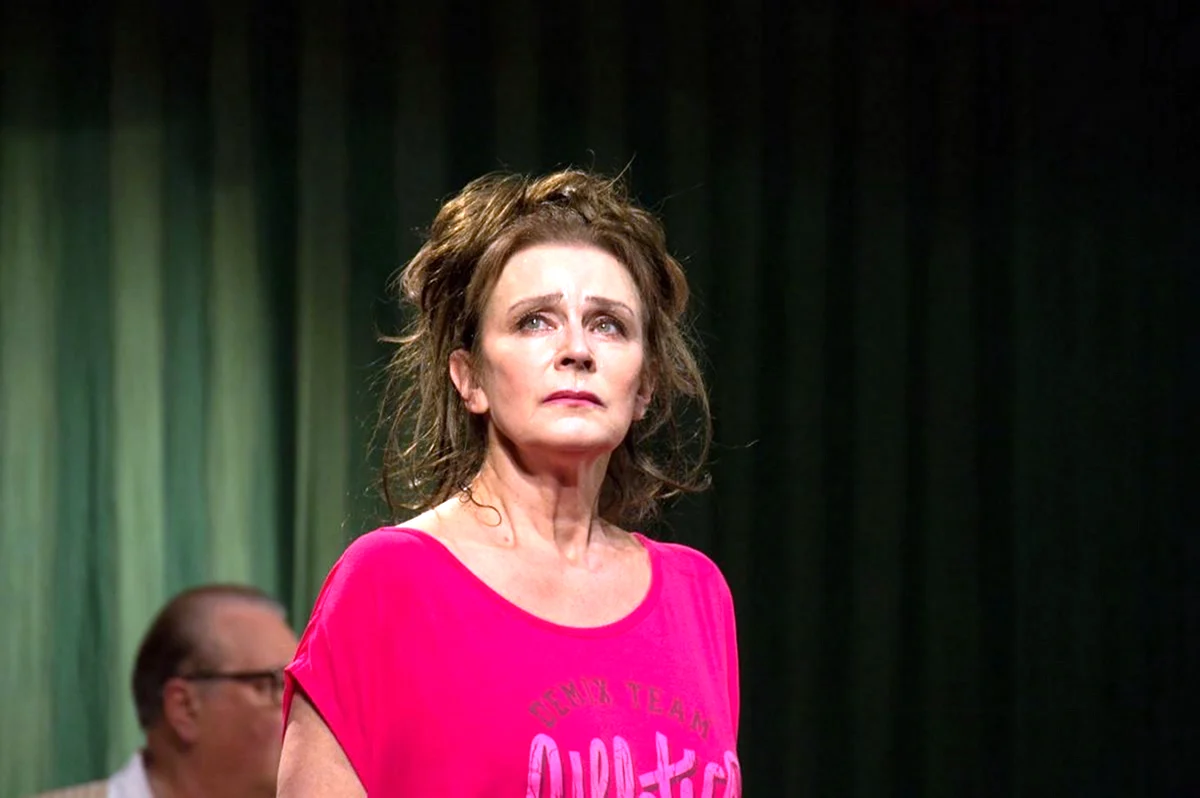 Елена Сафонова