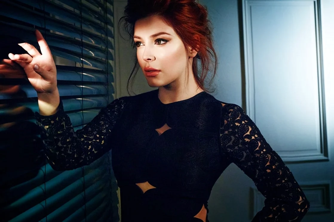 Елена сатине
