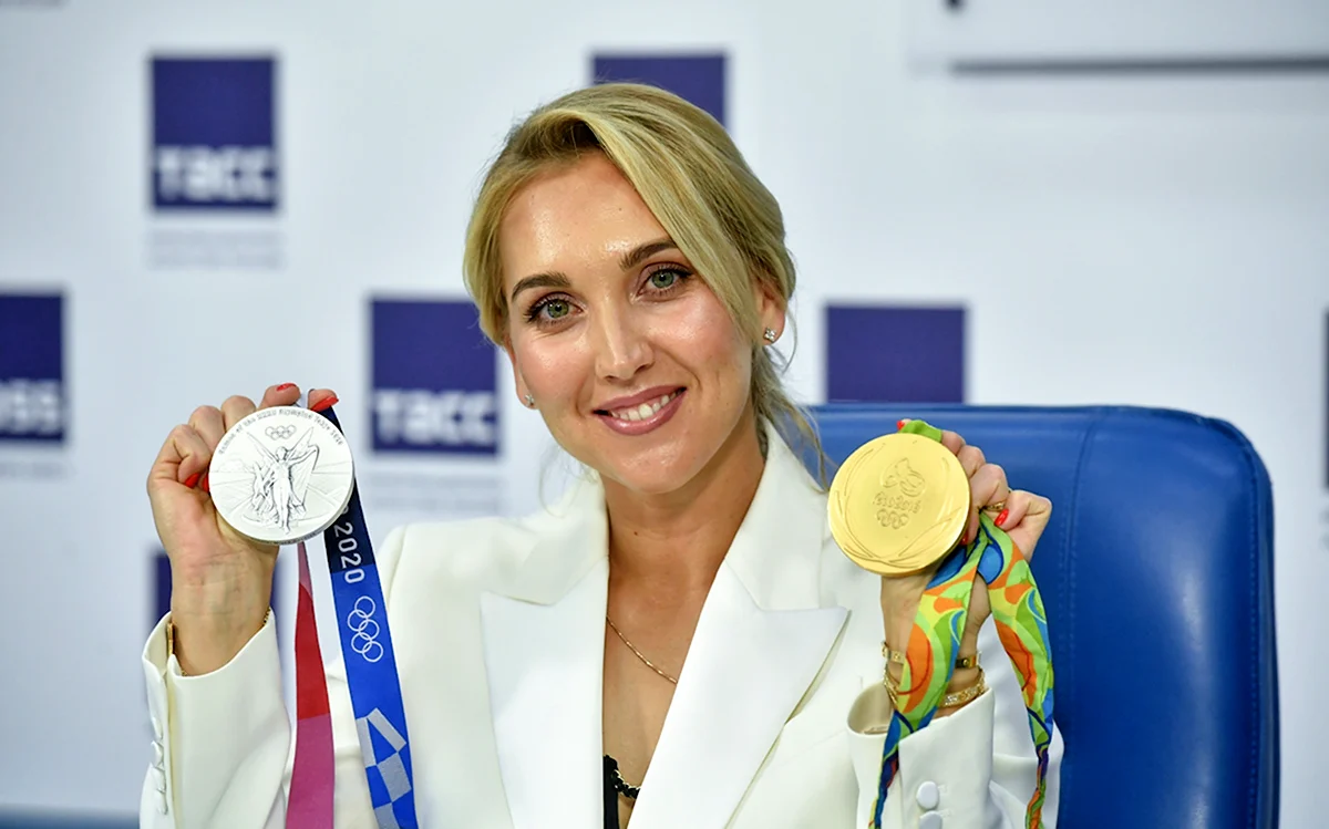 Елена Веснина Олимпийская чемпионка