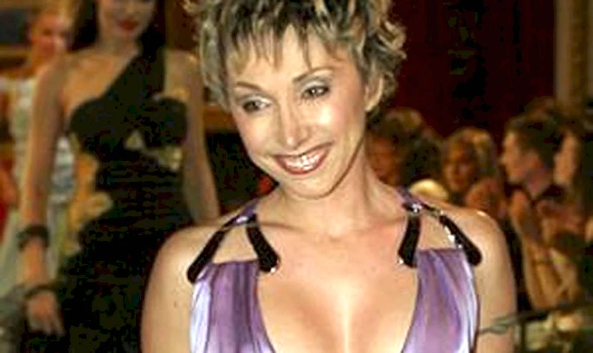 Елена Воробей топлесс
