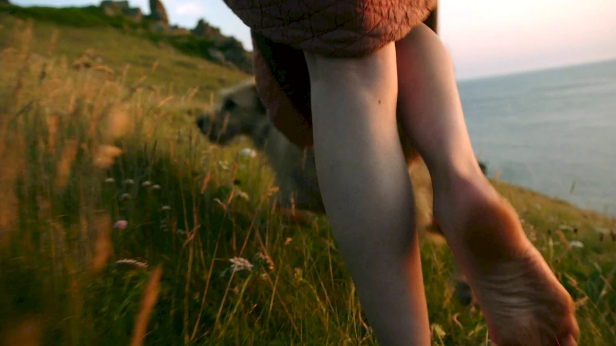 Элинор Кроули feet