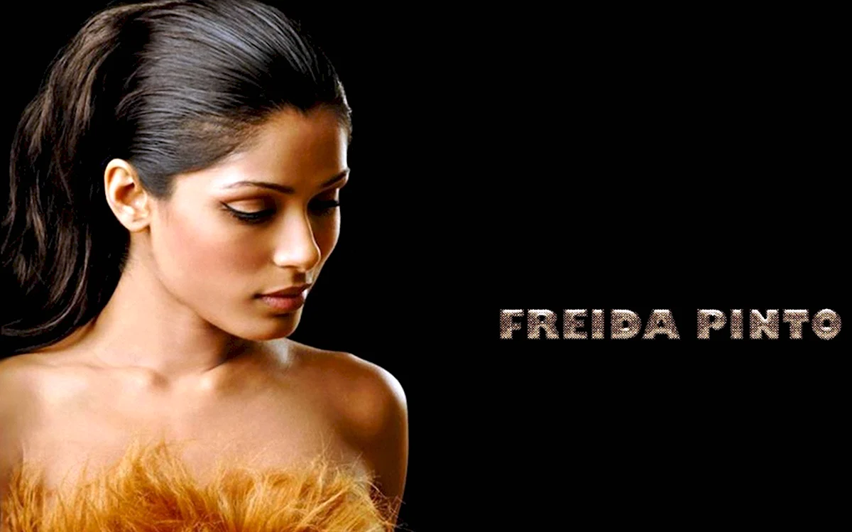 Freida Pinto hot