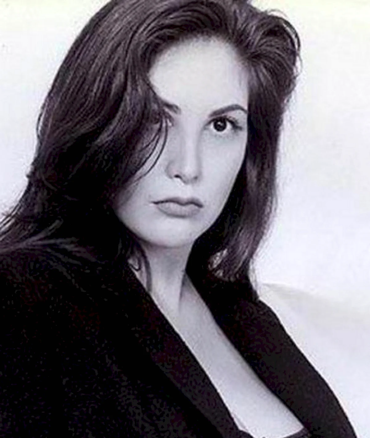Габриэлла Холл