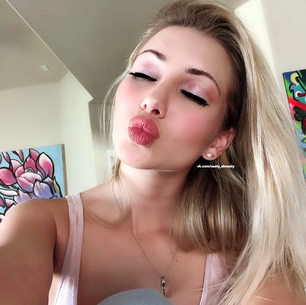 Harli Lotts