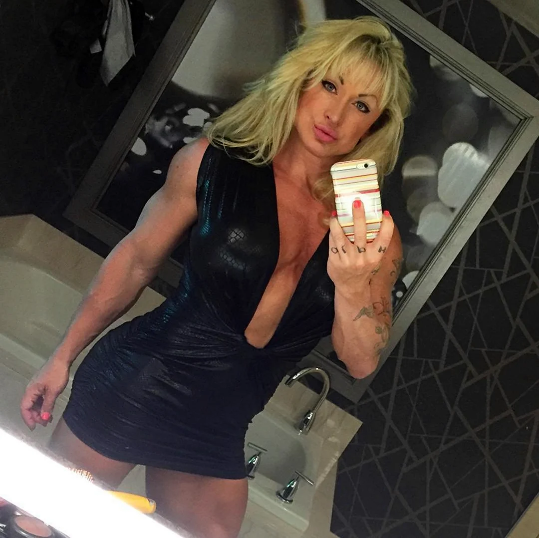 Heather Alpha Armbrust
