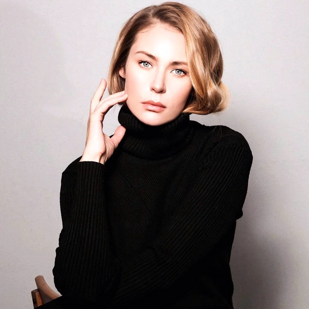 Юлия Мельникова