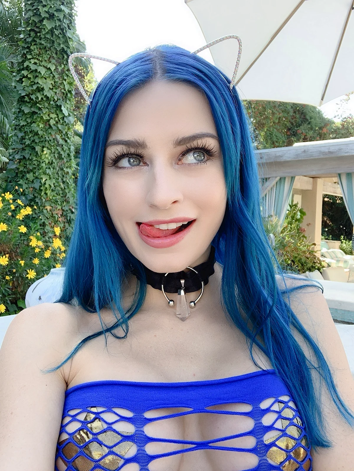 Jewelz Blu