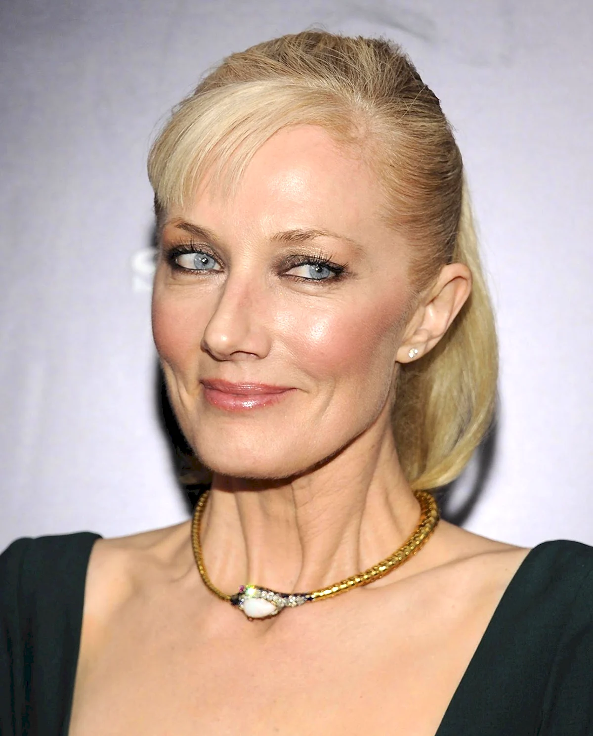 Joely Richardson