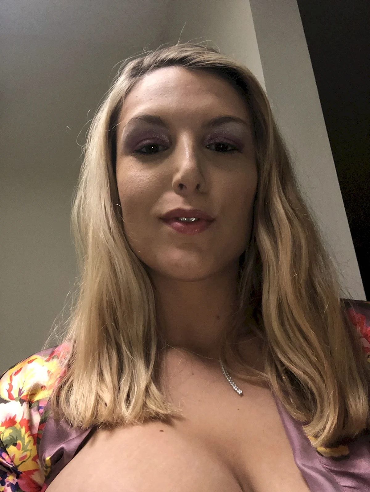Joslyn Джейн