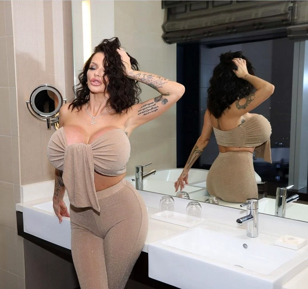 Joslyn James 2021