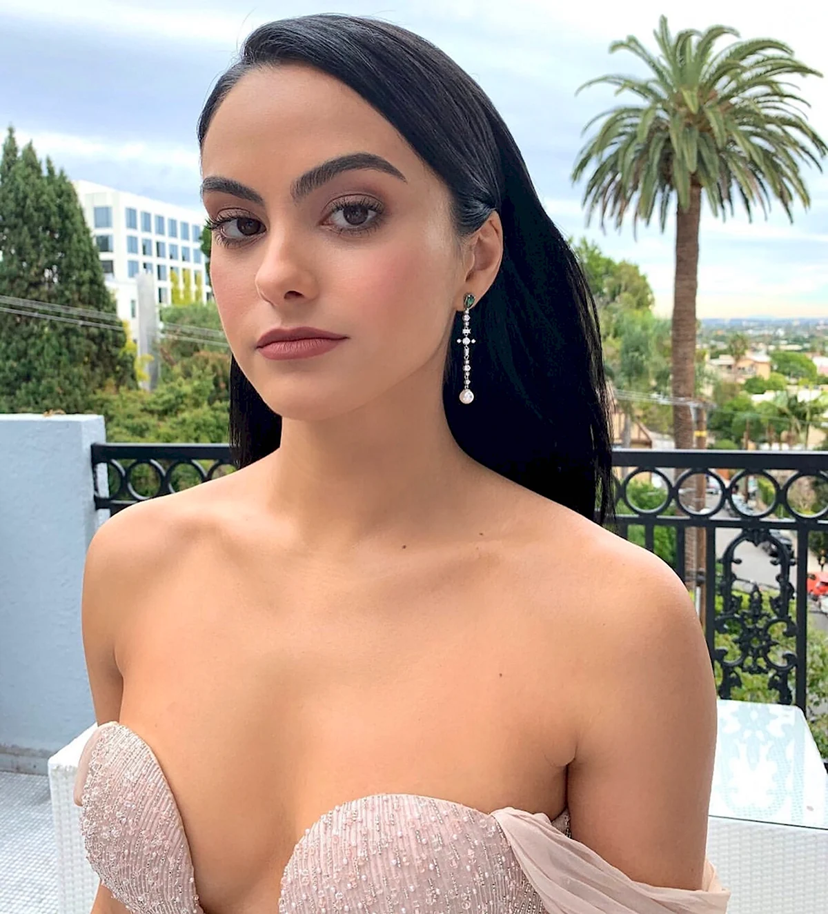 Камилла Мендес 2020